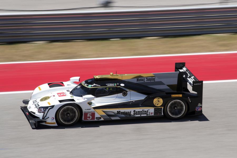  Cadillac DPi-V.R 2017 года  (фото 27 из 30)